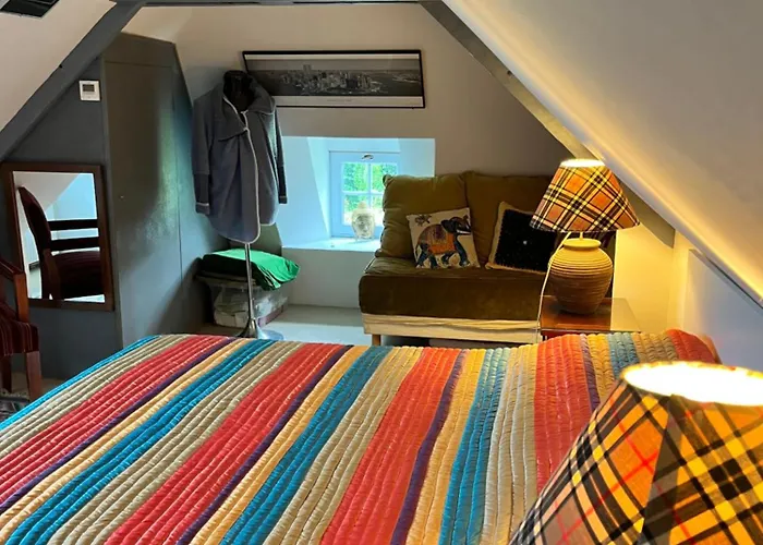 Проживание в семье Manoir La Tasserie
